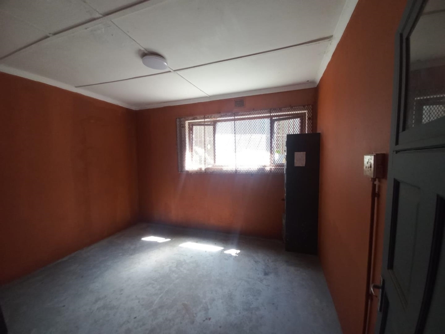 To Let commercial Property for Rent in Richards Bay KwaZulu-Natal