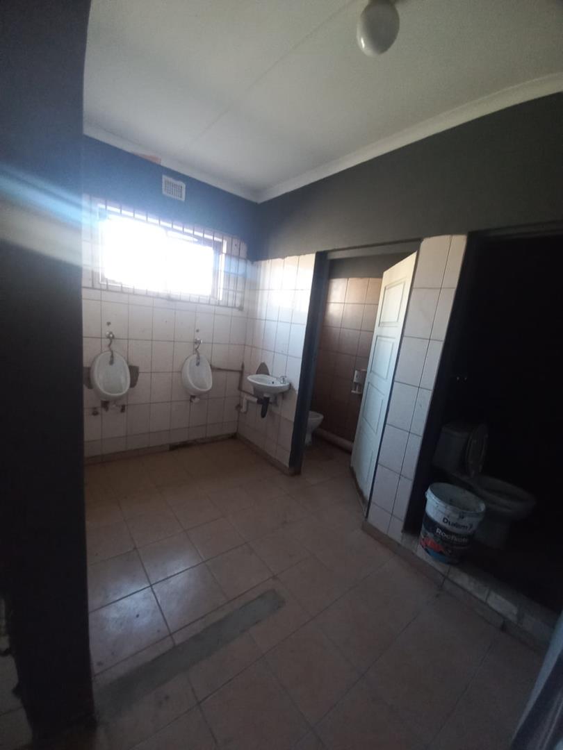 To Let commercial Property for Rent in Richards Bay KwaZulu-Natal