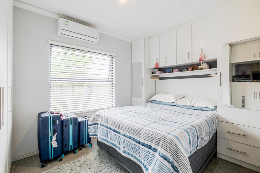 2 Bedroom Property for Sale in Athlone Park KwaZulu-Natal