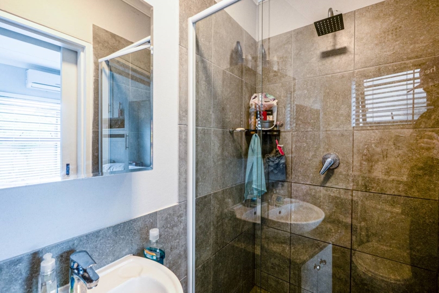 2 Bedroom Property for Sale in Athlone Park KwaZulu-Natal