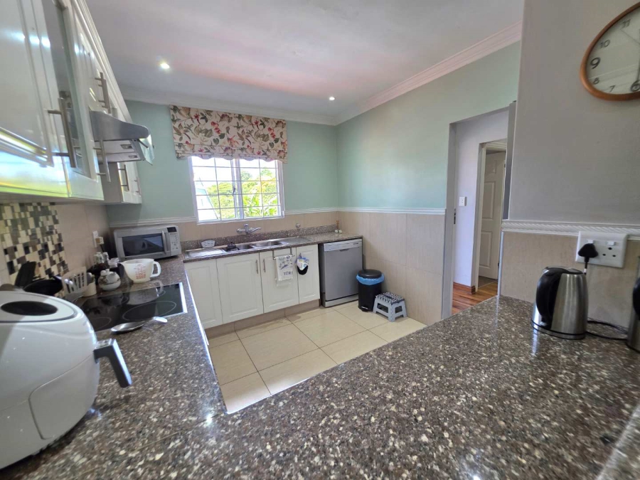 3 Bedroom Property for Sale in Gillitts KwaZulu-Natal