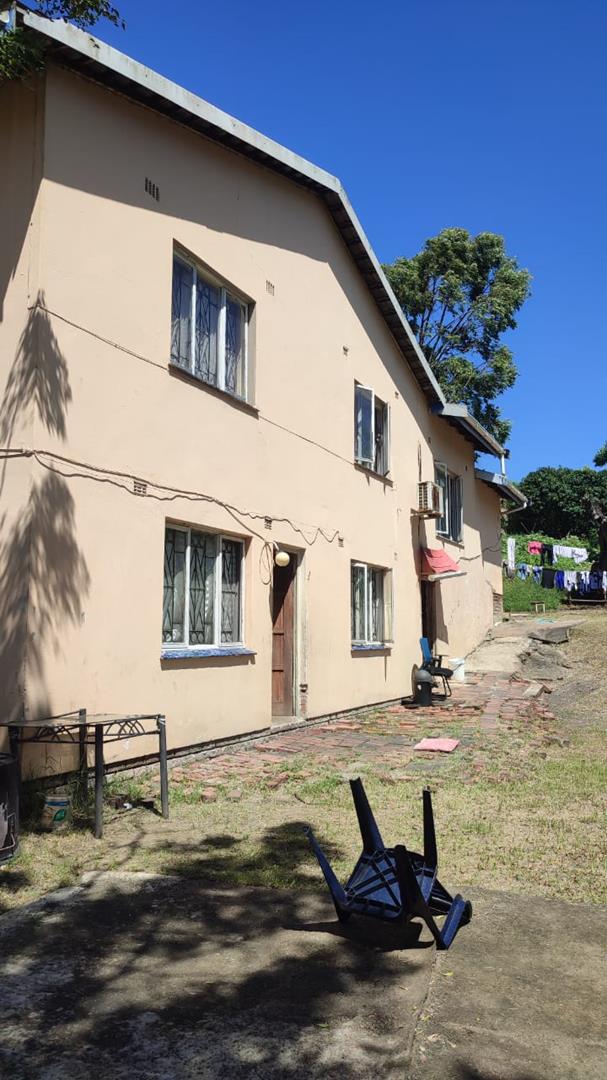 7 Bedroom Property for Sale in Avoca KwaZulu-Natal