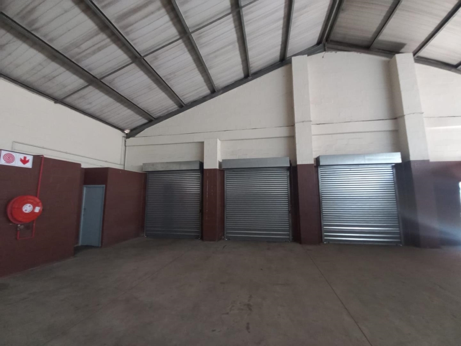 To Let commercial Property for Rent in Empangeni KwaZulu-Natal