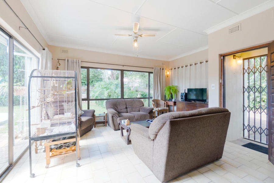 4 Bedroom Property for Sale in Athlone Park KwaZulu-Natal