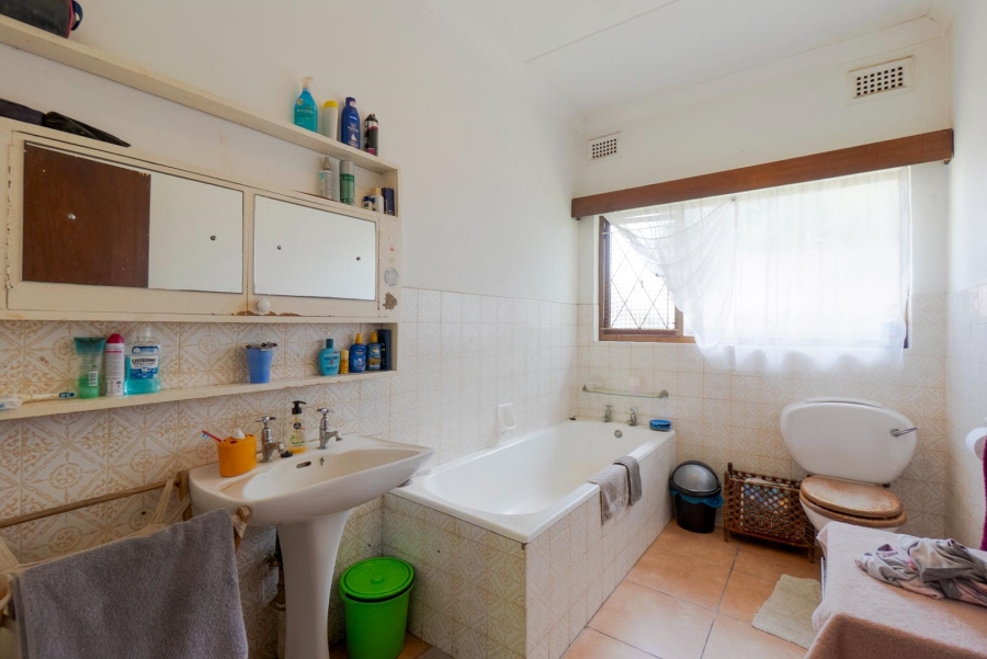 4 Bedroom Property for Sale in Athlone Park KwaZulu-Natal