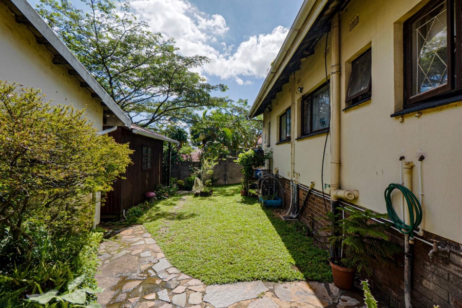 4 Bedroom Property for Sale in Athlone Park KwaZulu-Natal