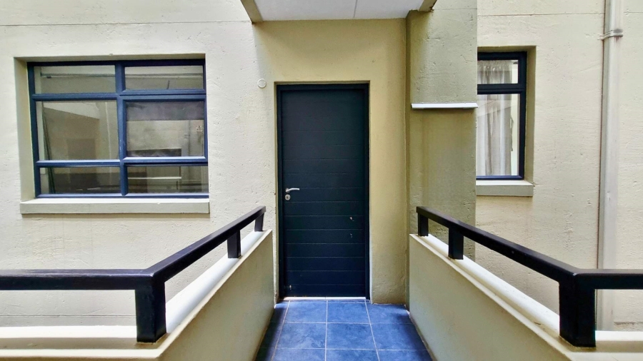 To Let 2 Bedroom Property for Rent in Umhlanga Ridge KwaZulu-Natal