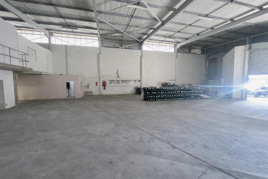 To Let commercial Property for Rent in Mount Edgecombe KwaZulu-Natal