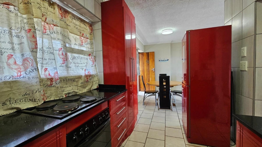 To Let 2 Bedroom Property for Rent in Amanzimtoti KwaZulu-Natal