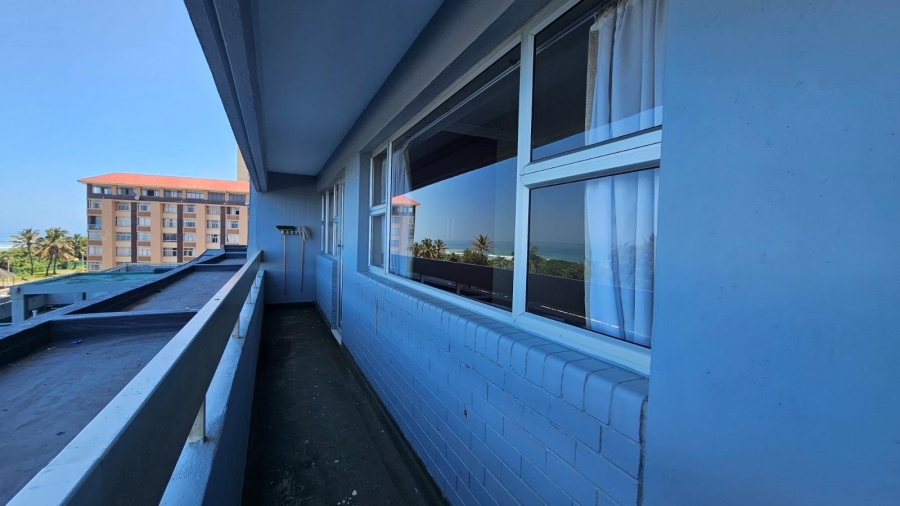 To Let 2 Bedroom Property for Rent in Amanzimtoti KwaZulu-Natal