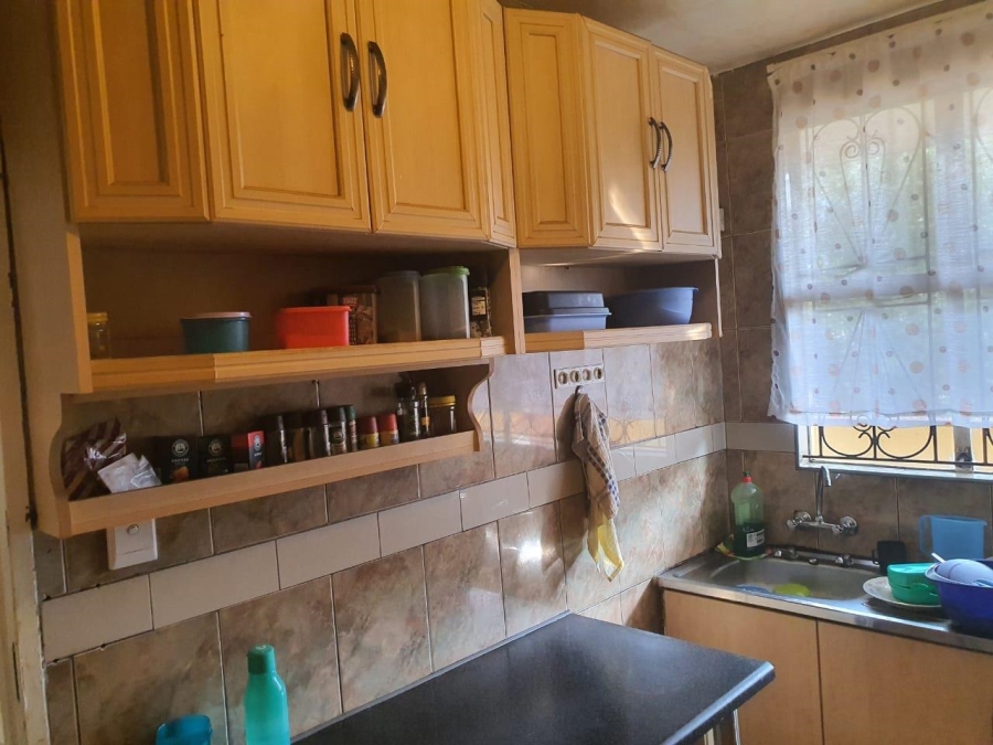 2 Bedroom Property for Sale in Empangeni Central KwaZulu-Natal