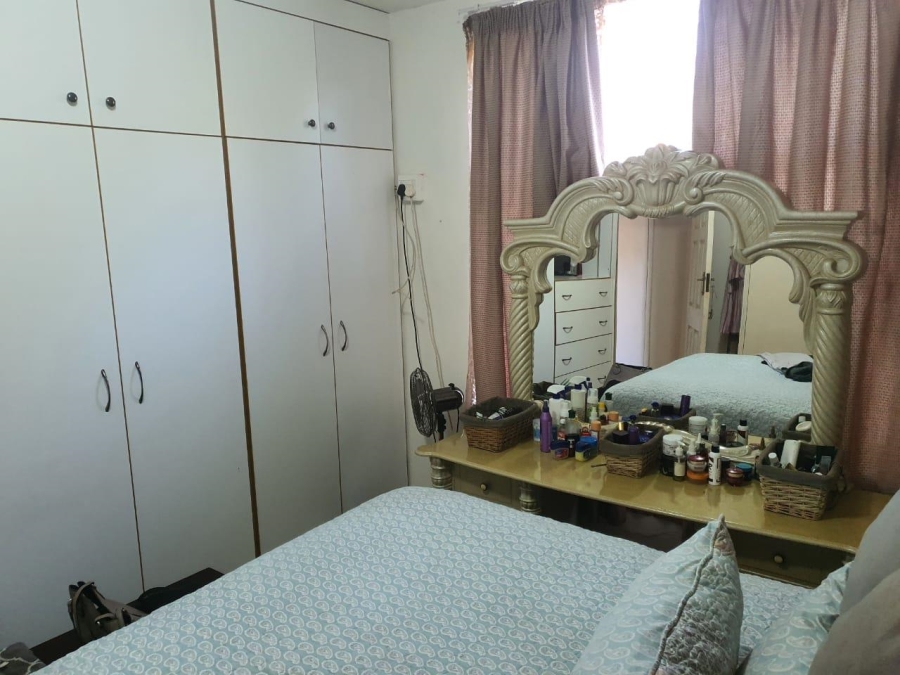 2 Bedroom Property for Sale in Empangeni Central KwaZulu-Natal