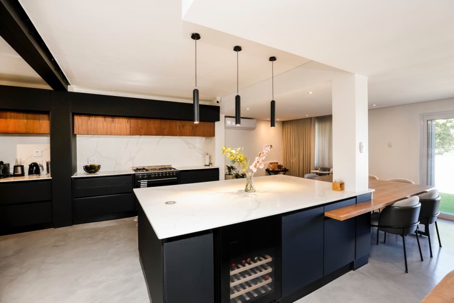 4 Bedroom Property for Sale in La Lucia KwaZulu-Natal