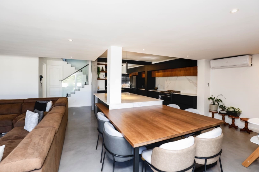 4 Bedroom Property for Sale in La Lucia KwaZulu-Natal