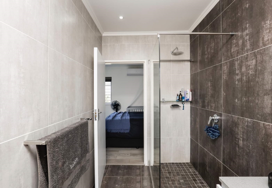 4 Bedroom Property for Sale in La Lucia KwaZulu-Natal