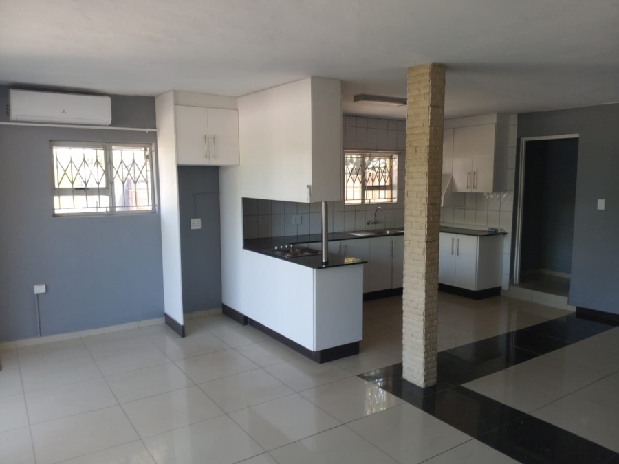 To Let 3 Bedroom Property for Rent in Richards Bay KwaZulu-Natal