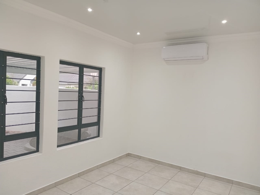 To Let 2 Bedroom Property for Rent in Richards Bay KwaZulu-Natal