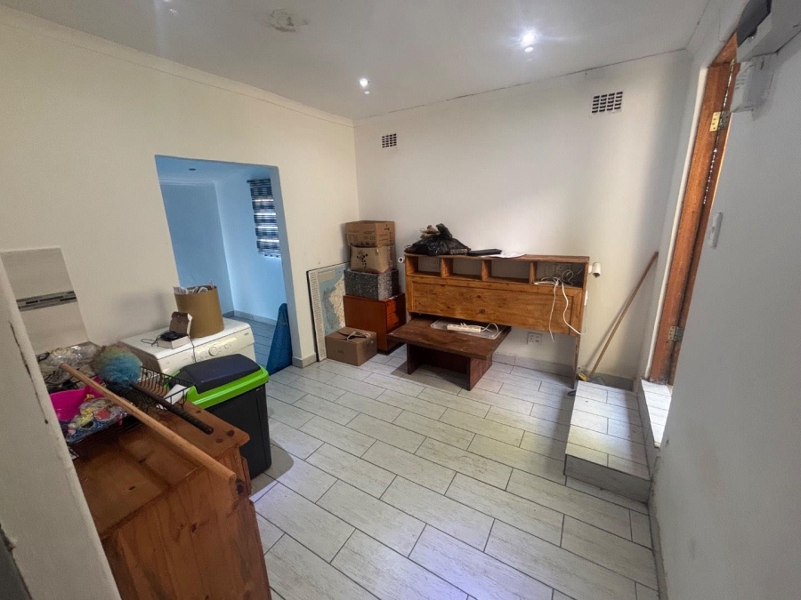 To Let 1 Bedroom Property for Rent in Pinetown KwaZulu-Natal