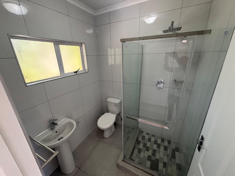 To Let 2 Bedroom Property for Rent in Winston Park KwaZulu-Natal