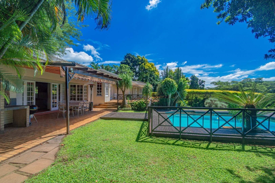 7 Bedroom Property for Sale in Kloof KwaZulu-Natal