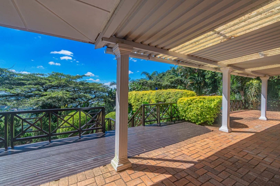 7 Bedroom Property for Sale in Kloof KwaZulu-Natal
