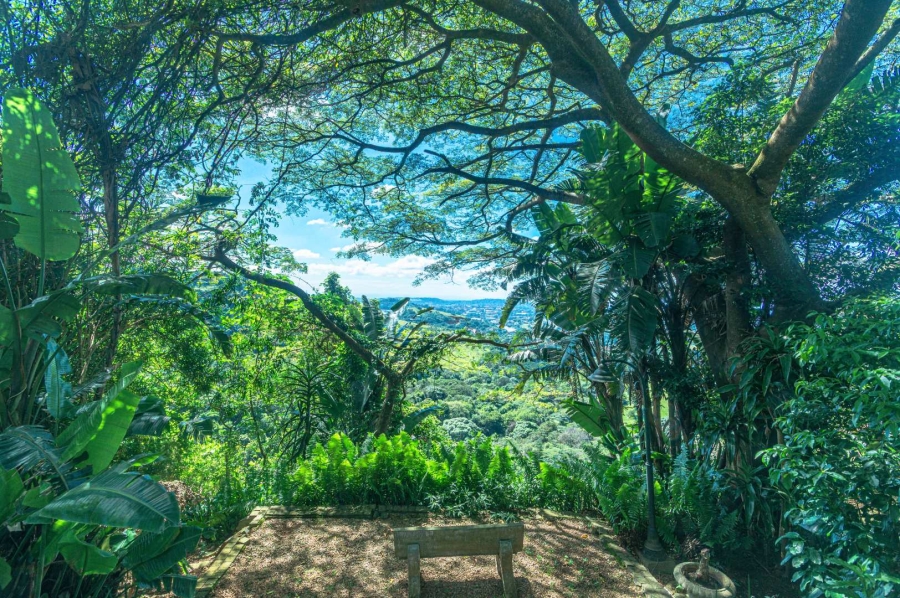 7 Bedroom Property for Sale in Kloof KwaZulu-Natal