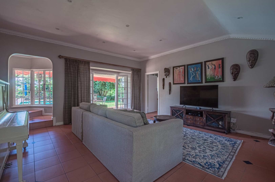 7 Bedroom Property for Sale in Kloof KwaZulu-Natal