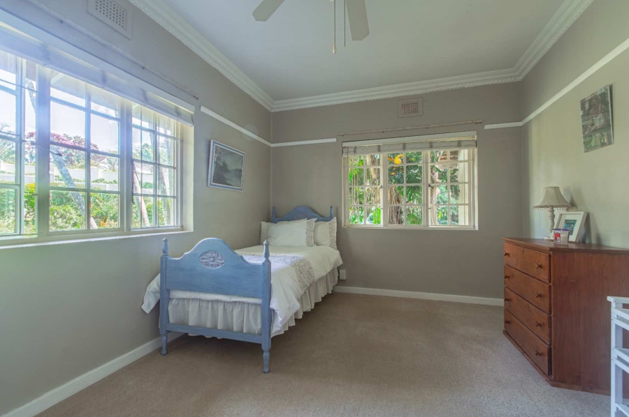 7 Bedroom Property for Sale in Kloof KwaZulu-Natal