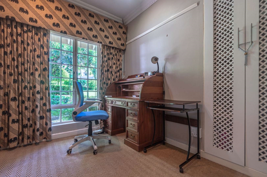 7 Bedroom Property for Sale in Kloof KwaZulu-Natal