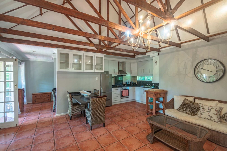 7 Bedroom Property for Sale in Kloof KwaZulu-Natal