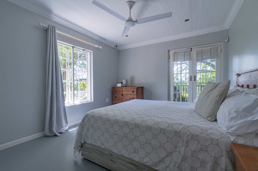 7 Bedroom Property for Sale in Kloof KwaZulu-Natal