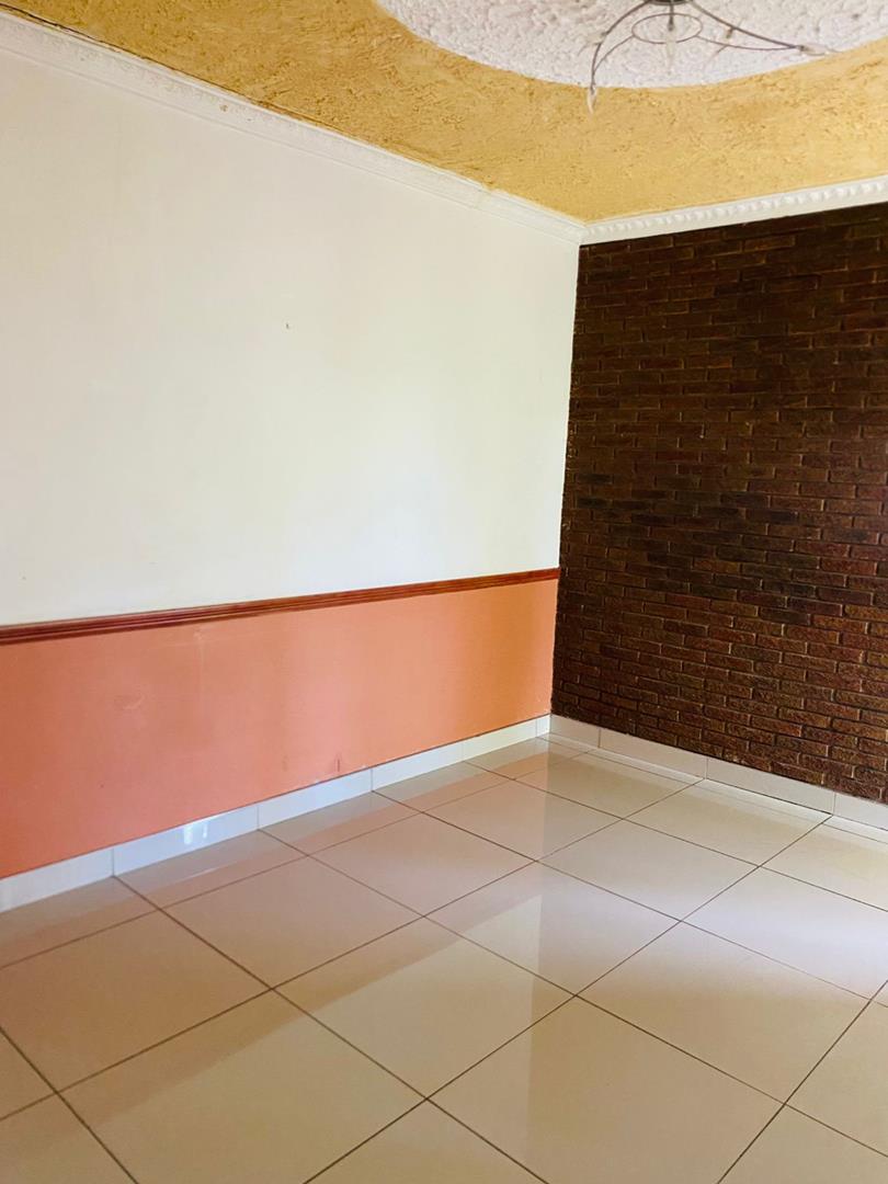 4 Bedroom Property for Sale in Berea West KwaZulu-Natal