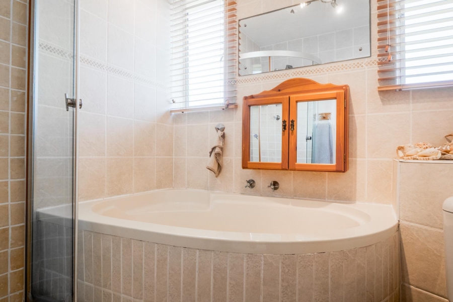 3 Bedroom Property for Sale in Doonside KwaZulu-Natal