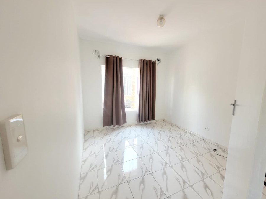 To Let 1 Bedroom Property for Rent in Overport KwaZulu-Natal