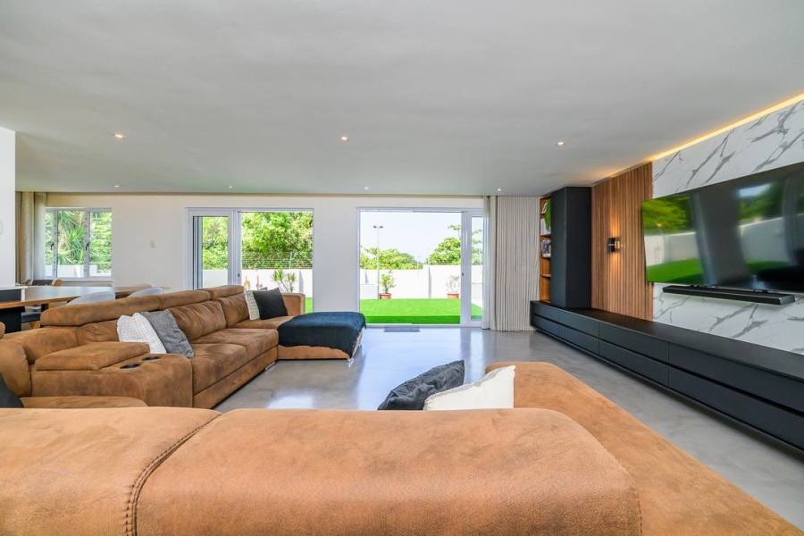 4 Bedroom Property for Sale in La Lucia KwaZulu-Natal