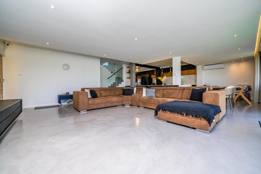 4 Bedroom Property for Sale in La Lucia KwaZulu-Natal