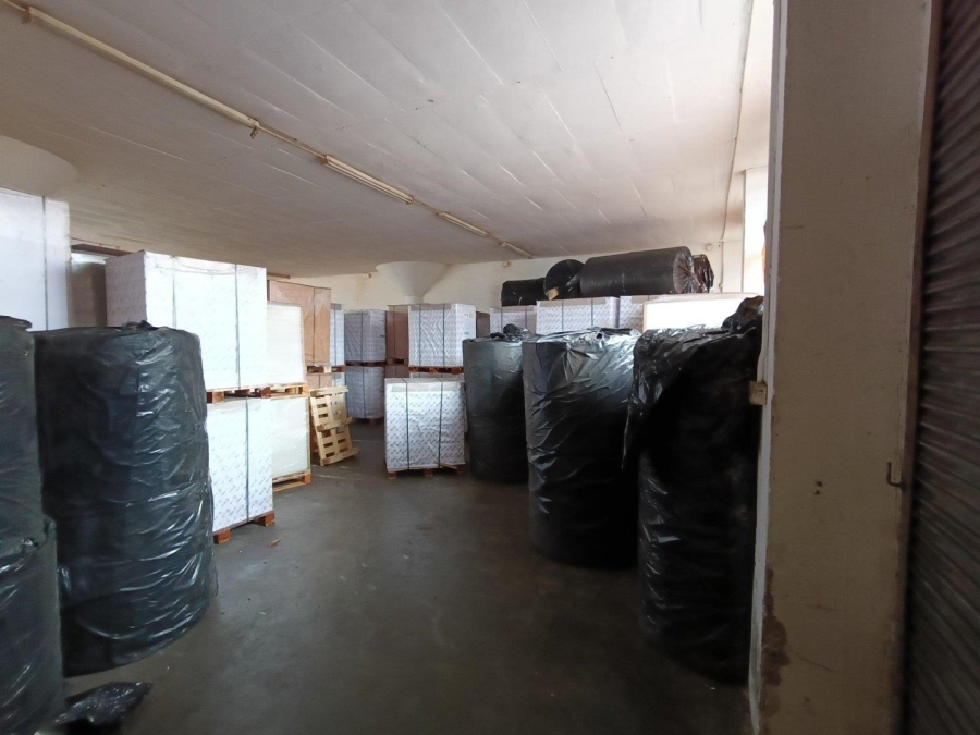 To Let commercial Property for Rent in Pineside KwaZulu-Natal