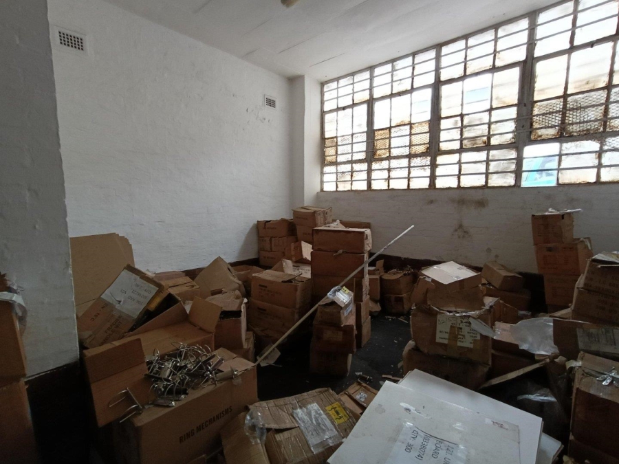 To Let commercial Property for Rent in Pineside KwaZulu-Natal