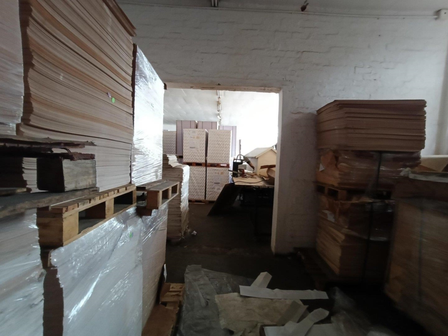 To Let commercial Property for Rent in Pineside KwaZulu-Natal