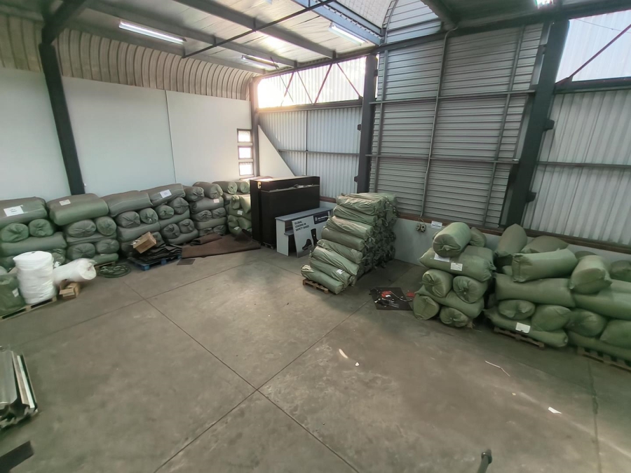 To Let commercial Property for Rent in New Germany KwaZulu-Natal