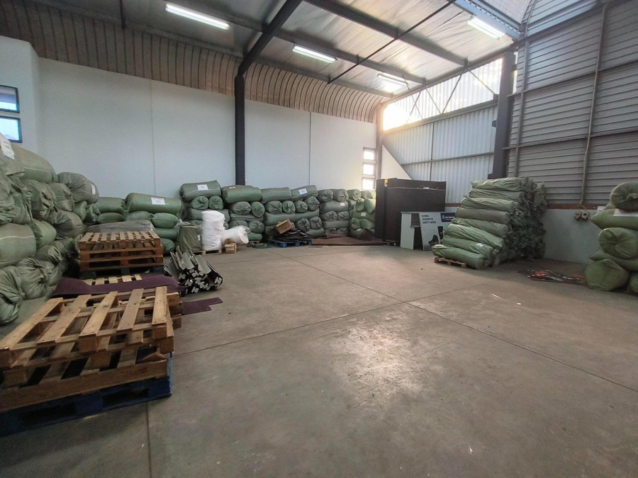 To Let commercial Property for Rent in New Germany KwaZulu-Natal