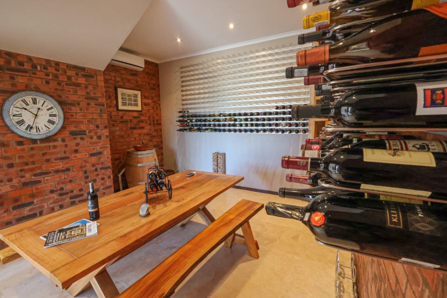 4 Bedroom Property for Sale in Warner Beach KwaZulu-Natal