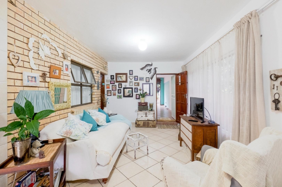 4 Bedroom Property for Sale in Amanzimtoti KwaZulu-Natal