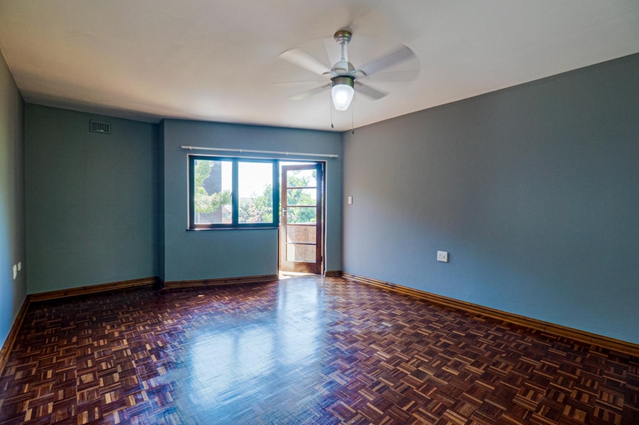 3 Bedroom Property for Sale in Amanzimtoti KwaZulu-Natal