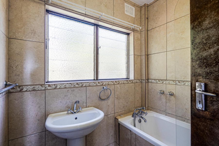 3 Bedroom Property for Sale in Amanzimtoti KwaZulu-Natal