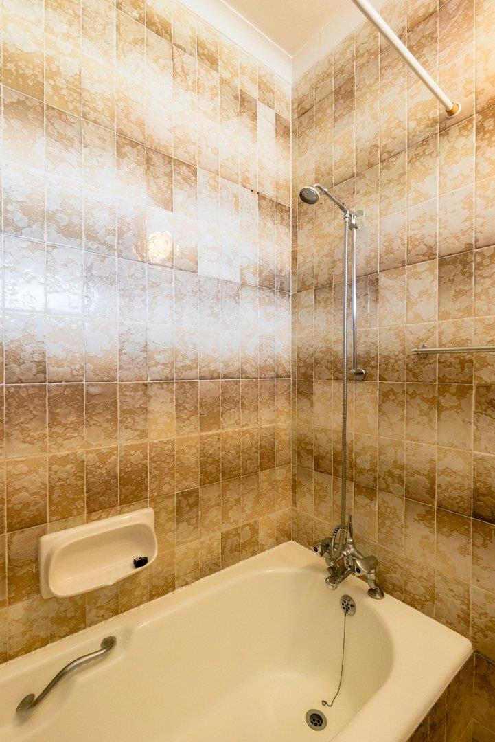 1 Bedroom Property for Sale in Amanzimtoti KwaZulu-Natal