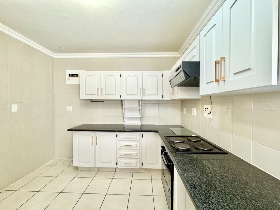 3 Bedroom Property for Sale in Sunningdale KwaZulu-Natal