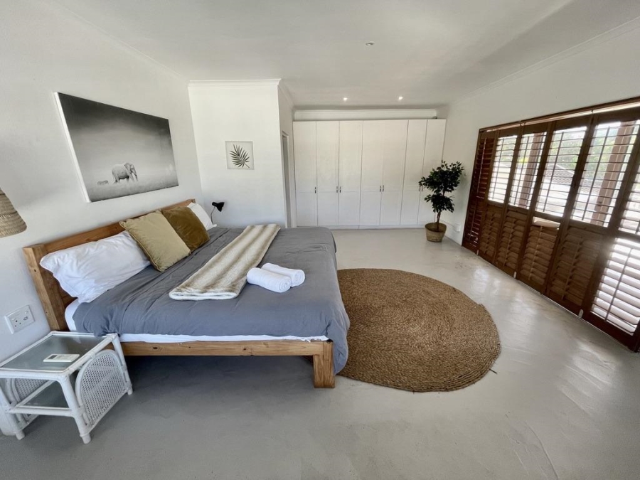 To Let 4 Bedroom Property for Rent in Umhlanga KwaZulu-Natal