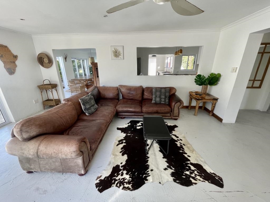 To Let 4 Bedroom Property for Rent in Umhlanga KwaZulu-Natal