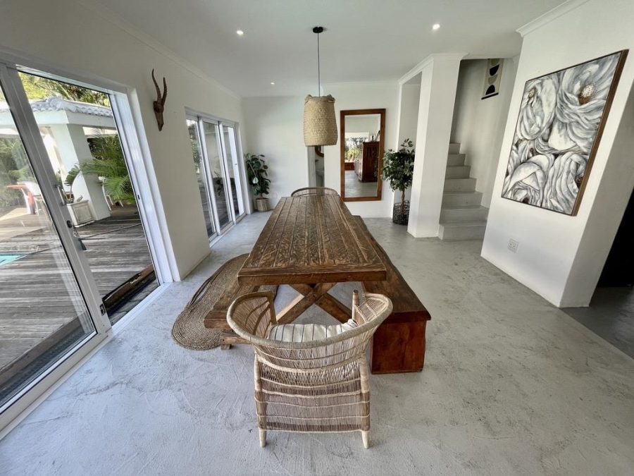 To Let 4 Bedroom Property for Rent in Umhlanga KwaZulu-Natal